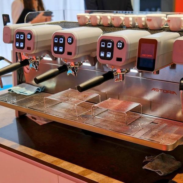 Професійна двопостова кавомашина Astoria AB200 3GR SAE + Display AstoriaAB2003GRD фото